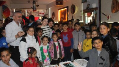 “Çocukların yüzü hep gülsün diye” çıktık yola