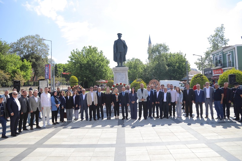 “Toprağın ve Emeğin Şerefi: Edirne’de Dünya Çiftçiler Günü Coşkuyla Kutlandı”