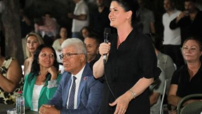 BAŞKAN GENCAN AKIN HALK KAFEDE VATANDAŞLARLA BULUŞTU:“SORUNU GİZLEMEDEN, ÇÖZÜME ODAKLANIYORUZ”