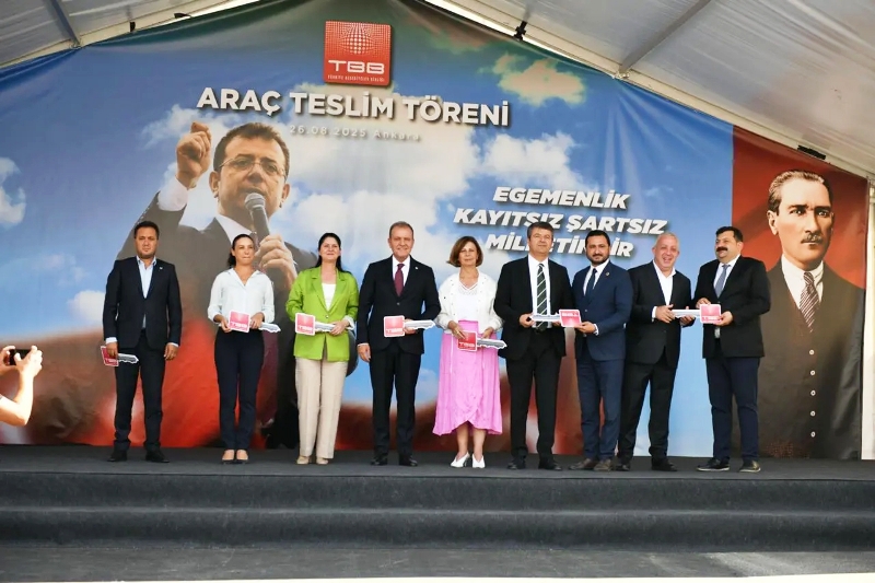 Edirne Belediye Başkanı Av.